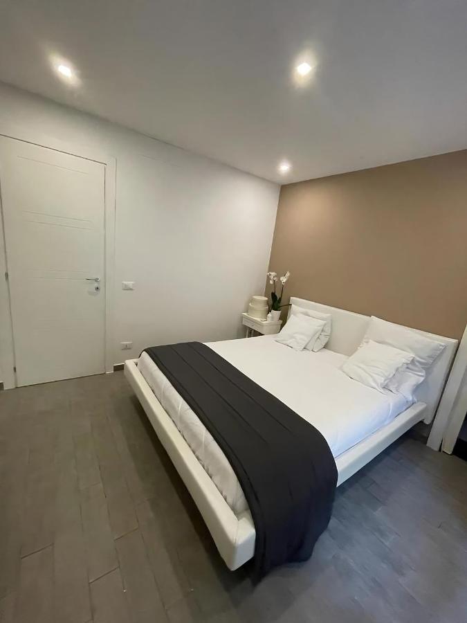 Room Mondello 5 Eksteriør billede